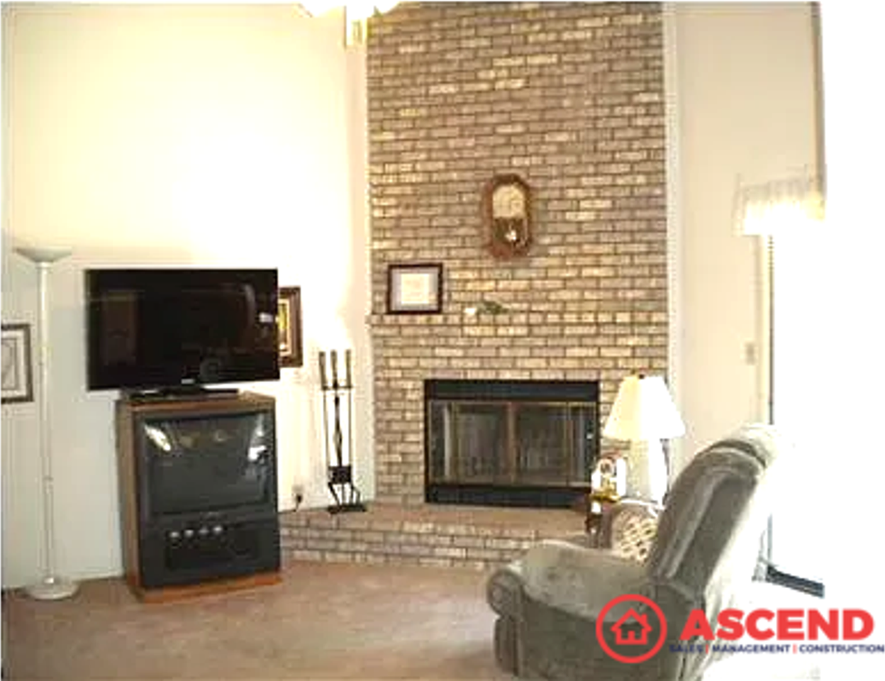 7225 Copper Creek Way - Photo 2 of 8