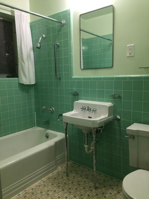 421 5th St W #2 - Photo 2 of 7