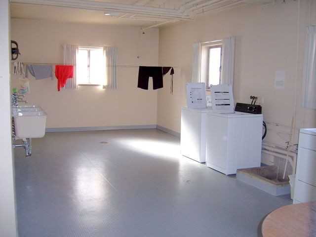 421 5th St W #2 - Photo 5 of 7