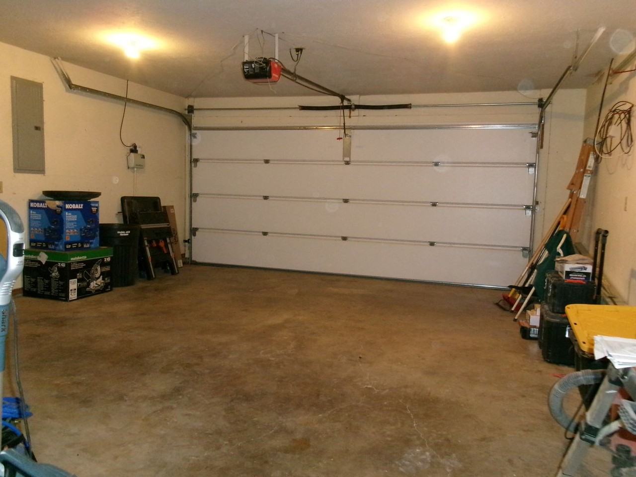 2804 Ne Scottsdale Cir - Photo 6 of 41