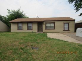 2326 Nw Lincoln Ave - Photo 1 of 1