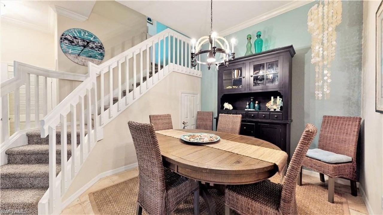8995 Spring Mountain Way - Photo 5 of 22