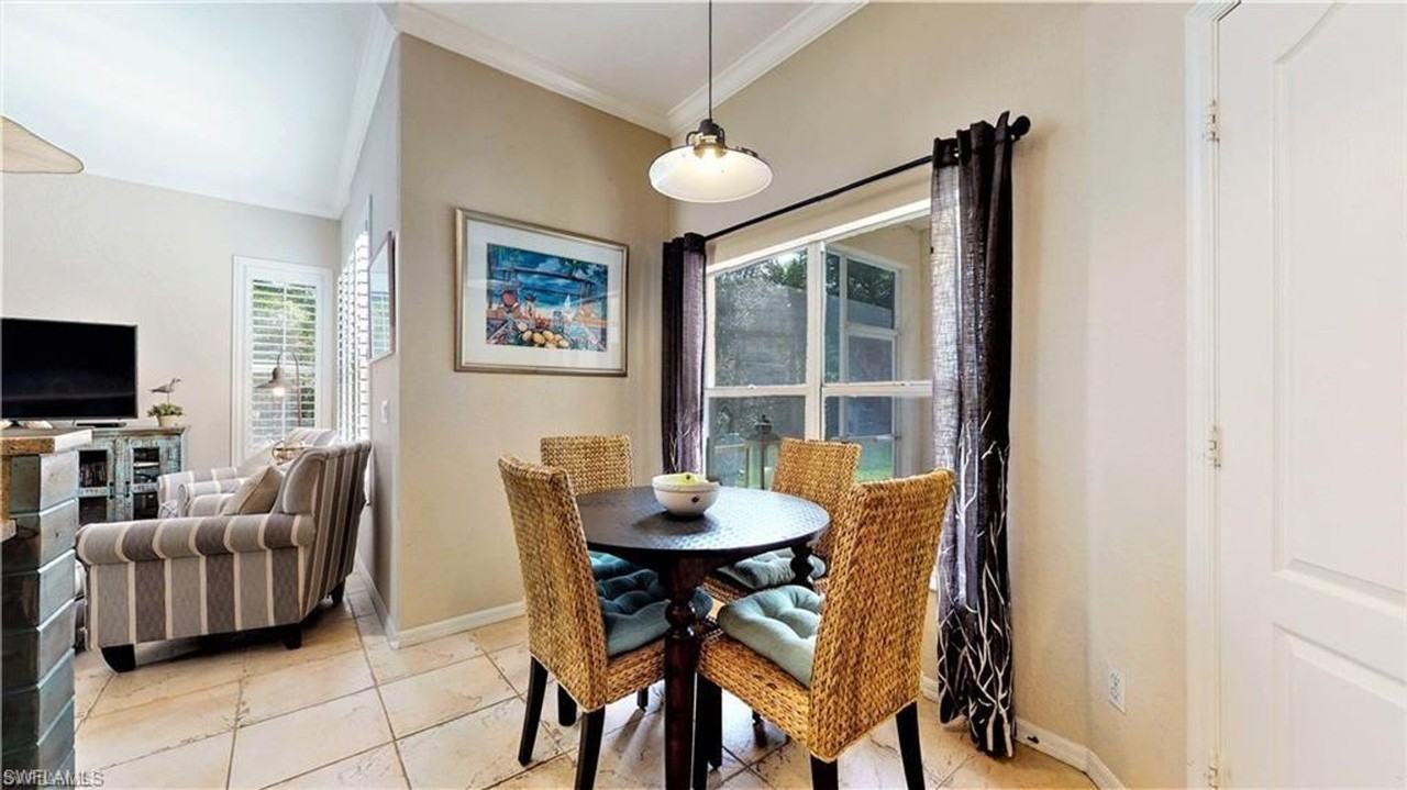 8995 Spring Mountain Way - Photo 7 of 22