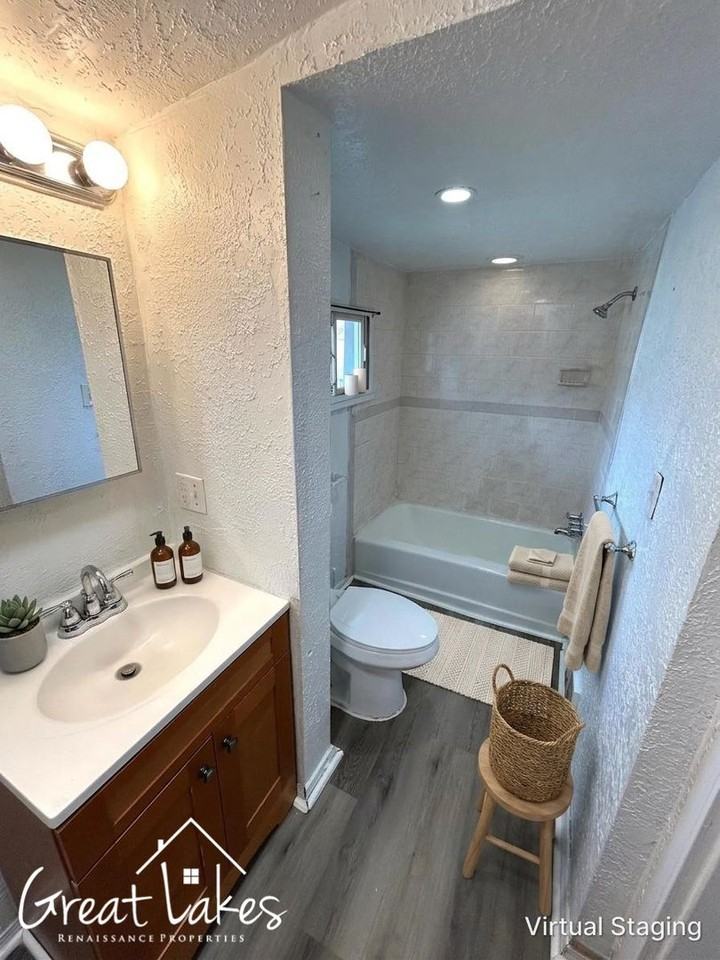 7605 Jackson Ave - Photo 6 of 13