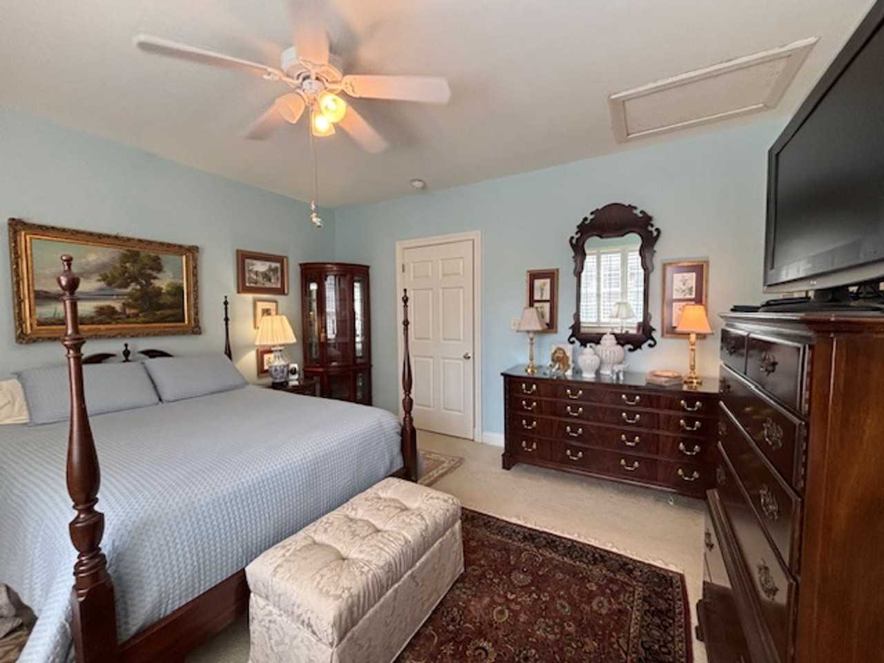 1005 Draketail Ln - Photo 5 of 50