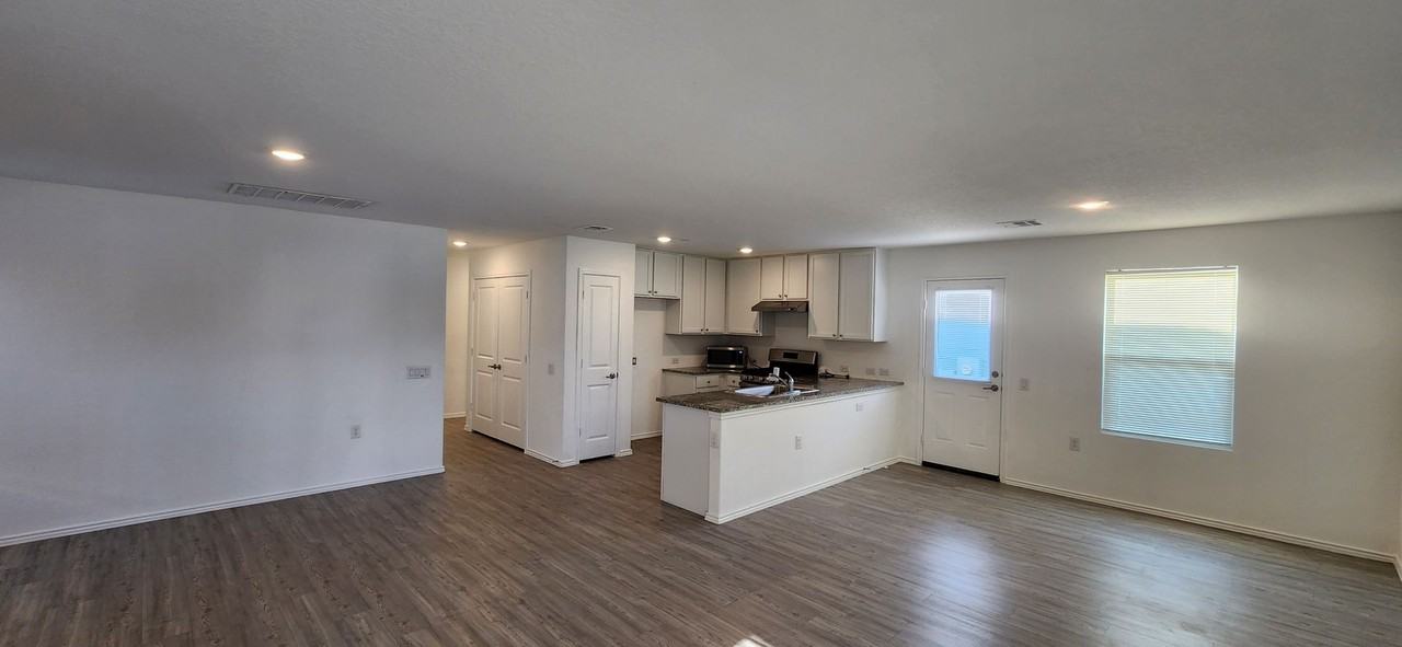 4534 Zoe Pass - Photo 2 of 21