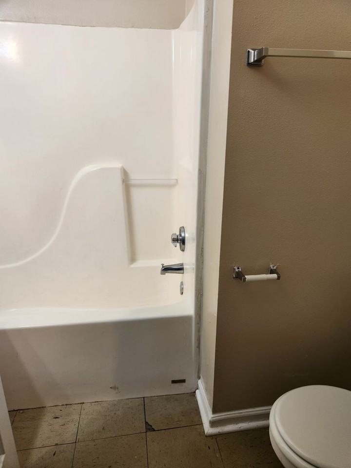 9062 Cedar Ct - Photo 7 of 10