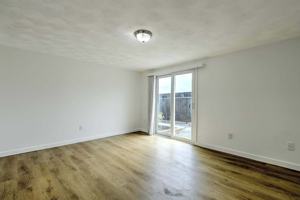 featured image of 855 Providence St