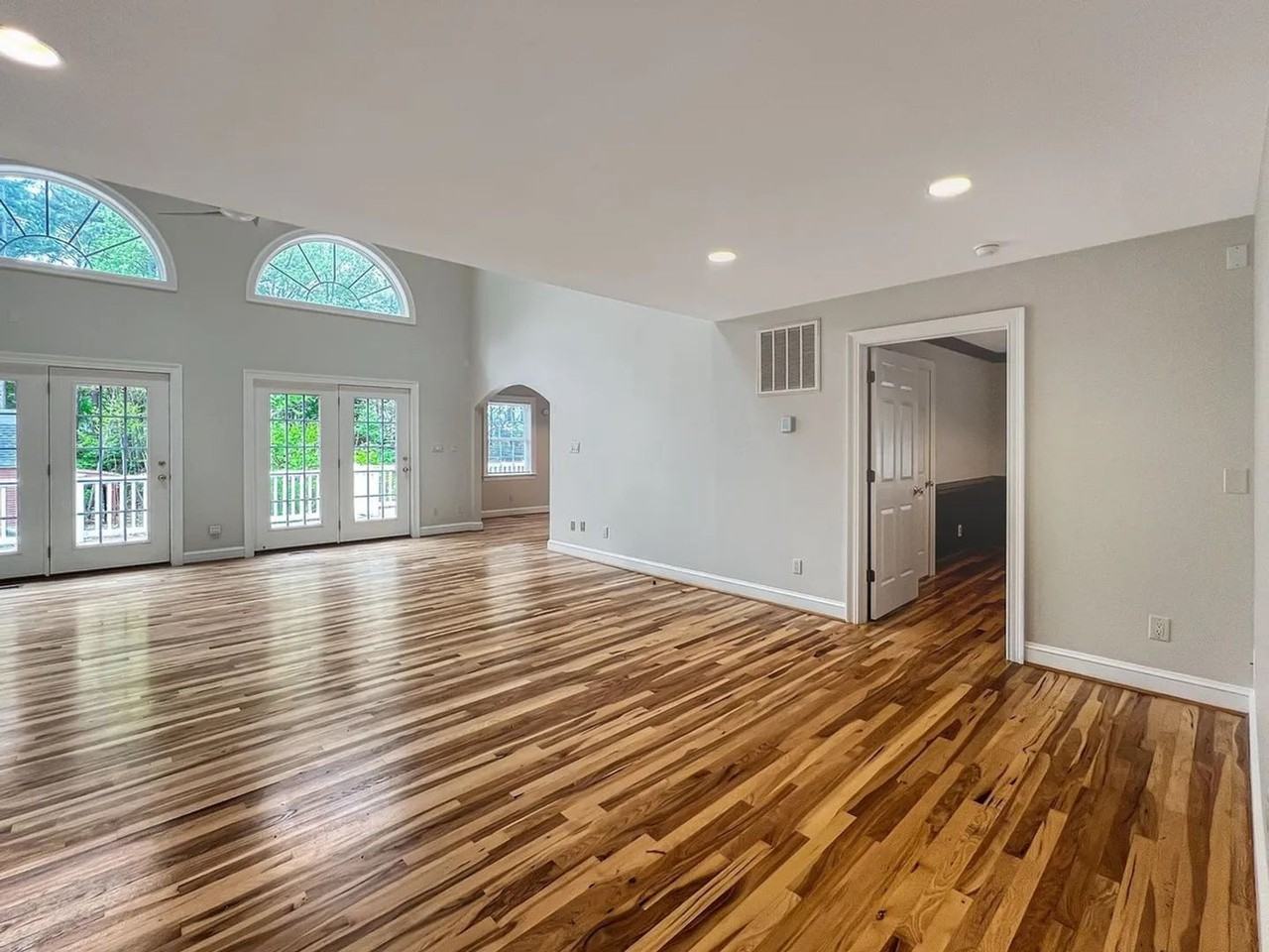 8651 8651 Nestlewood Rd - Photo 6 of 37