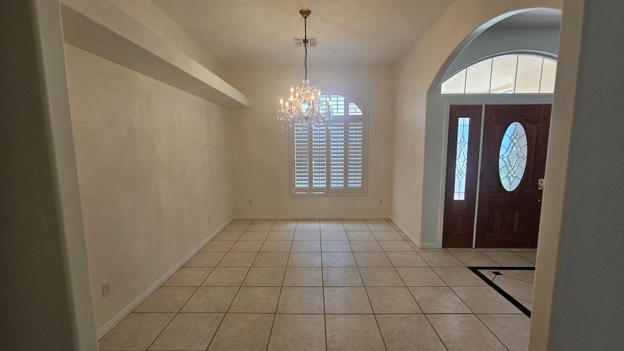 5309 Headlands Dr - Photo 5 of 19