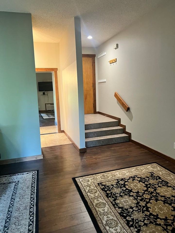 102 Valley View Dr #3162-63 - Photo 5 of 16
