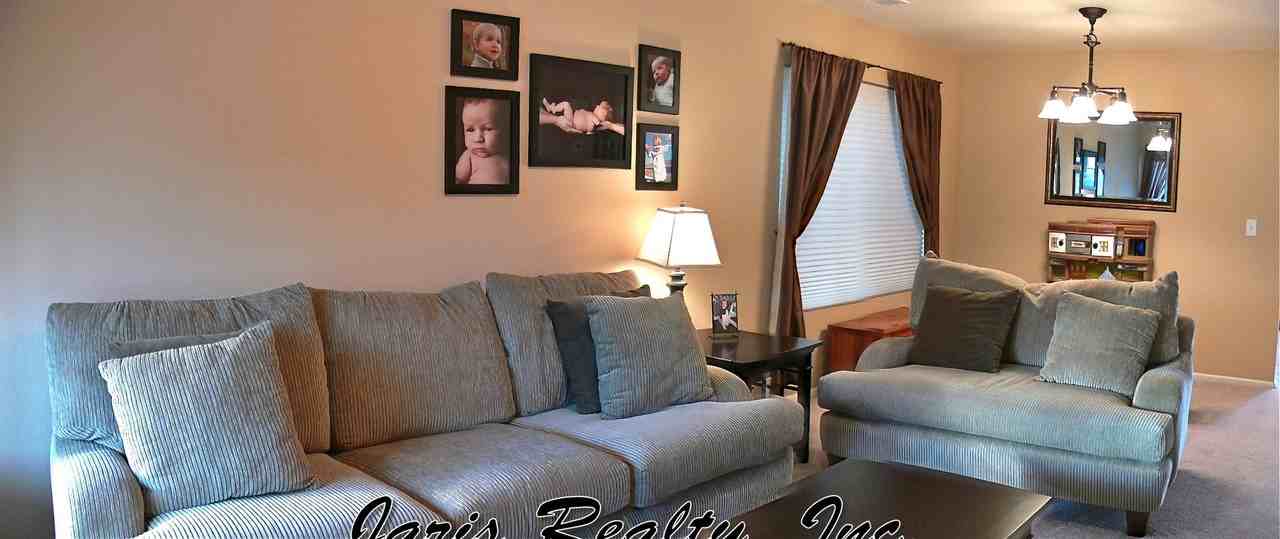 2270 Morningview Ln - Photo 2 of 19