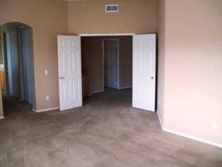 36852 Ranch House St - Photo 7 of 16