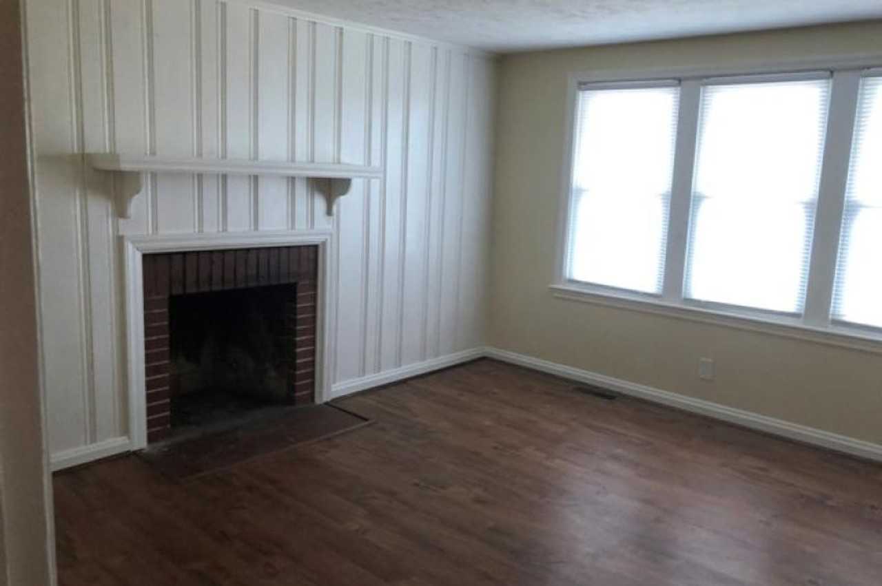 1625 Boston Ave - Photo 3 of 5