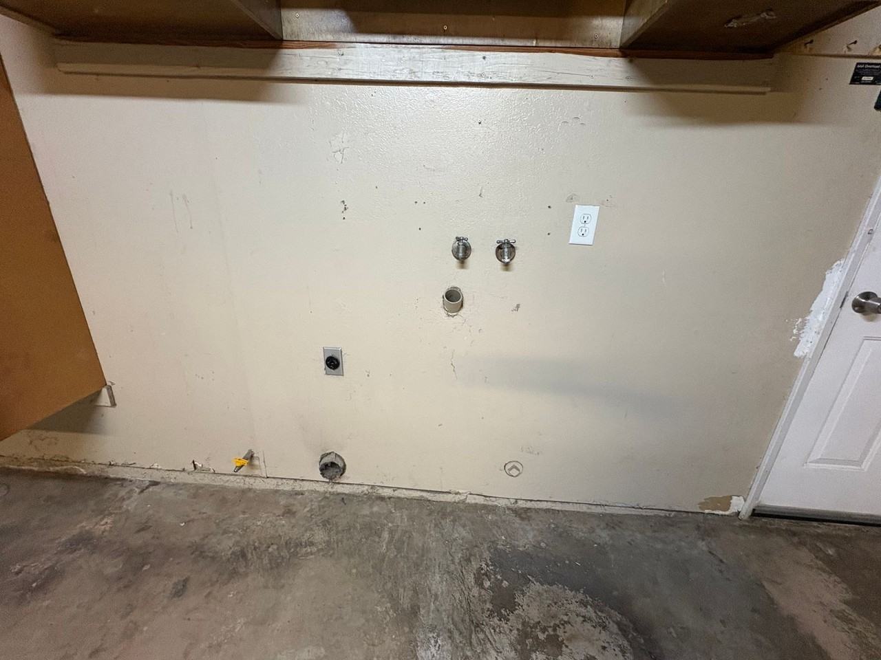 300 N Lane St - Photo 6 of 31