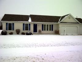 featured image of 220 Tanglewood Dr