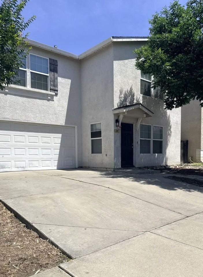 1281 Sunrise Dr - Photo 2 of 32