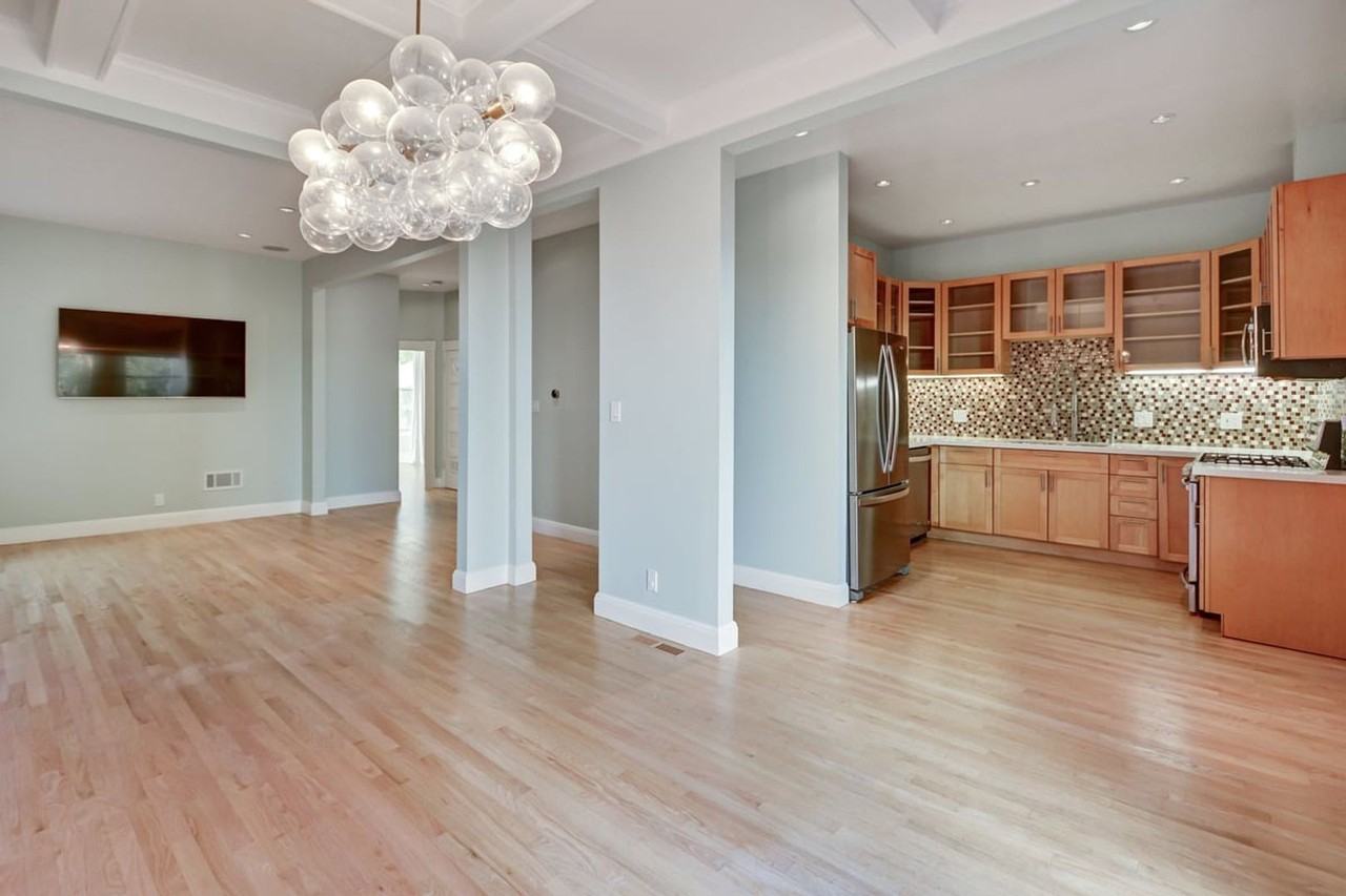 1626 Noe St - Photo 7 of 38