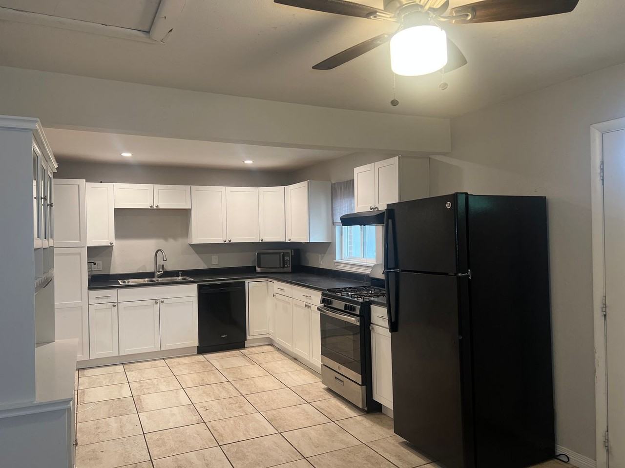 945 Van Gordon St #A - Photo 4 of 15