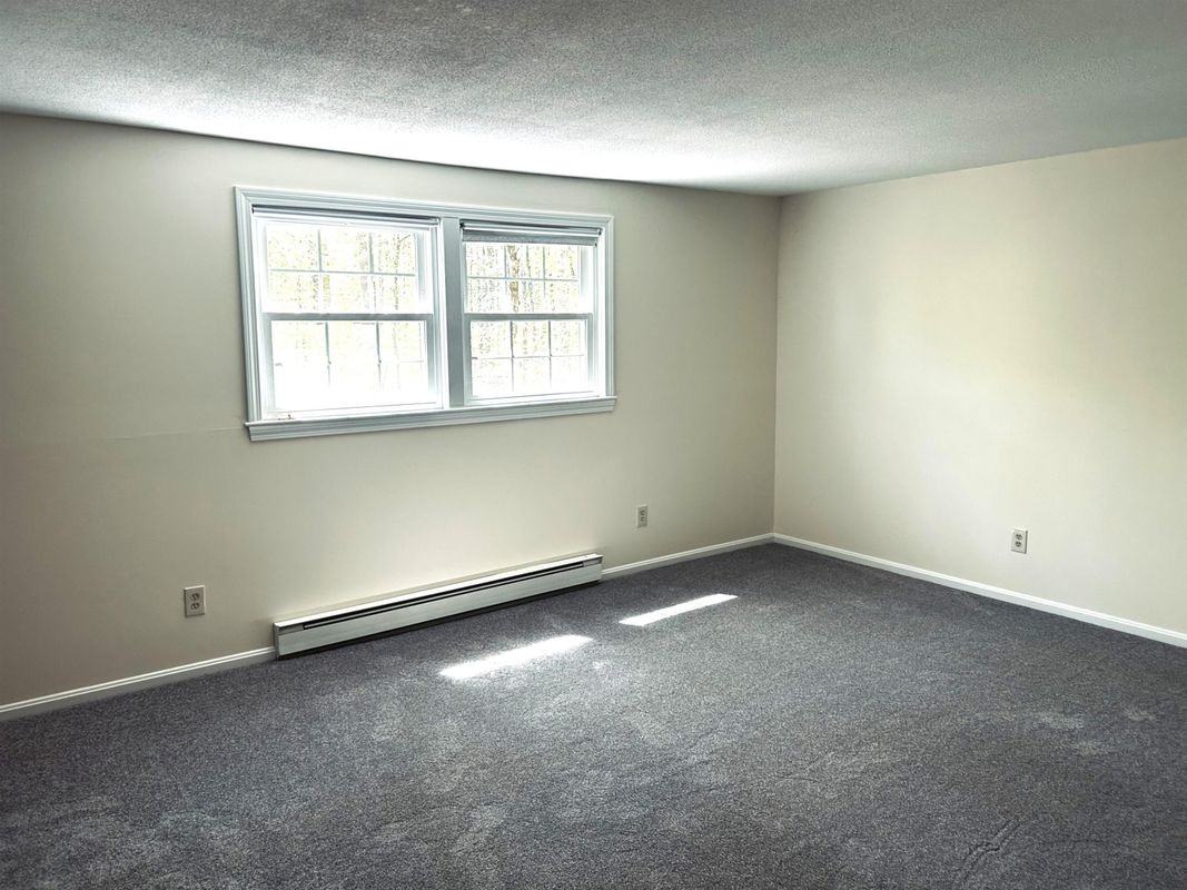 15B Deerwood Dr - Photo 4 of 6