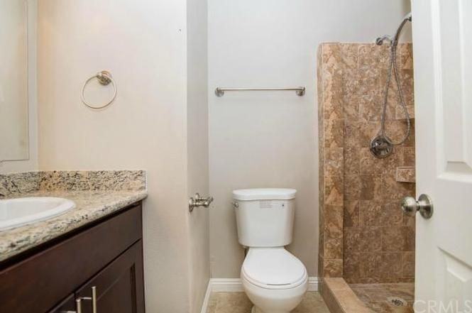 2057 S Cherry Ave - Photo 5 of 16
