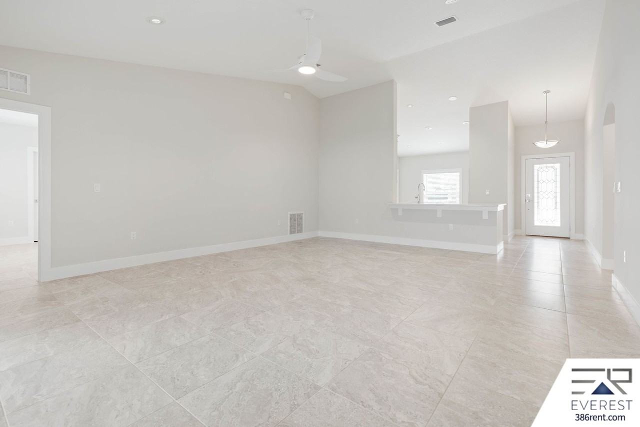 22 Woodlyn Ln - Photo 6 of 50