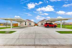 featured image of 1100 W Mahala Ave