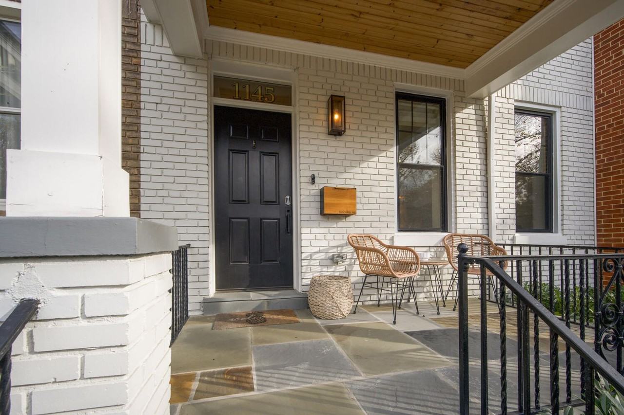 1145 5th St Ne - Photo 4 of 34