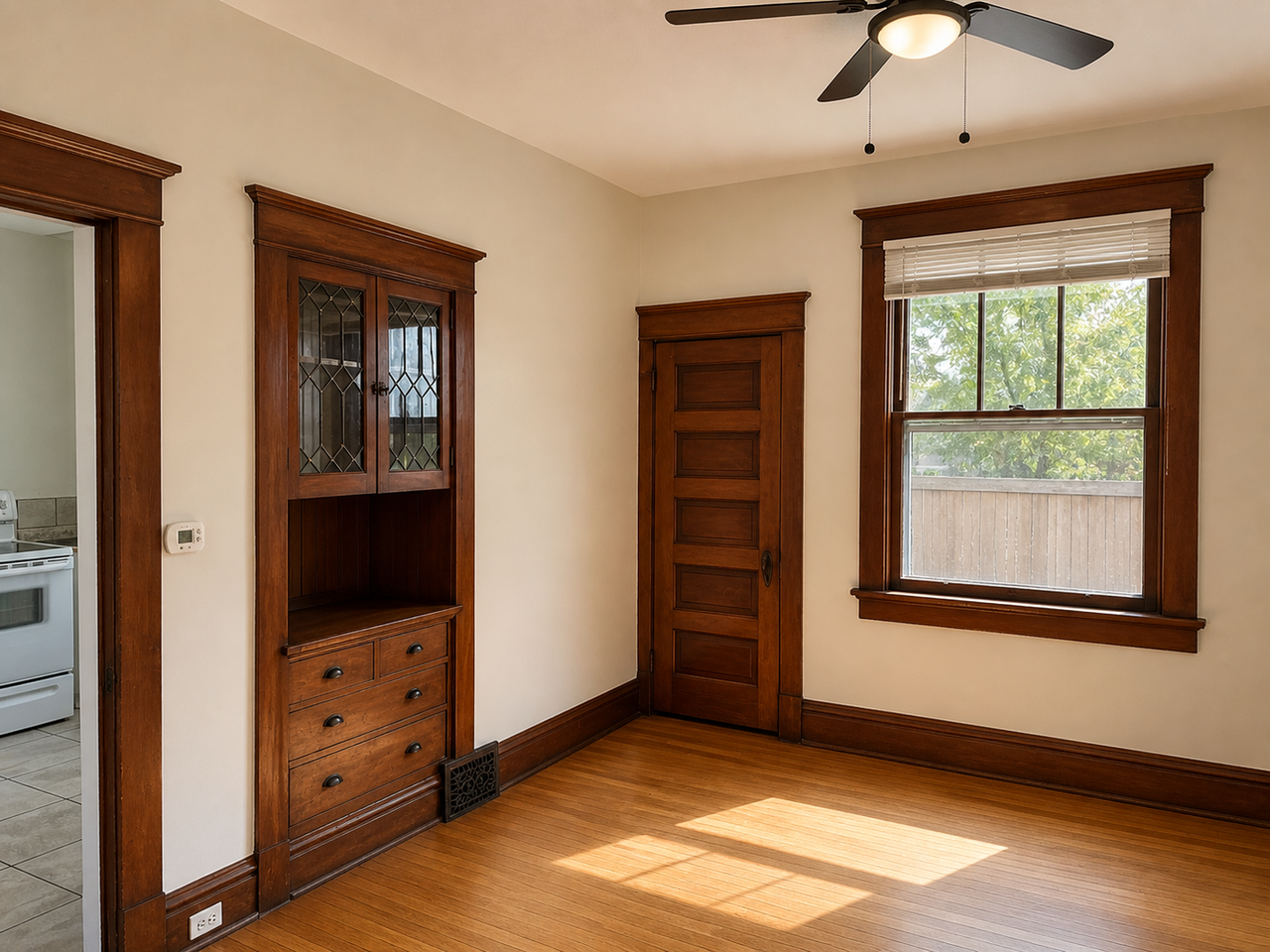 212 W Evans Ave - Photo 6 of 15