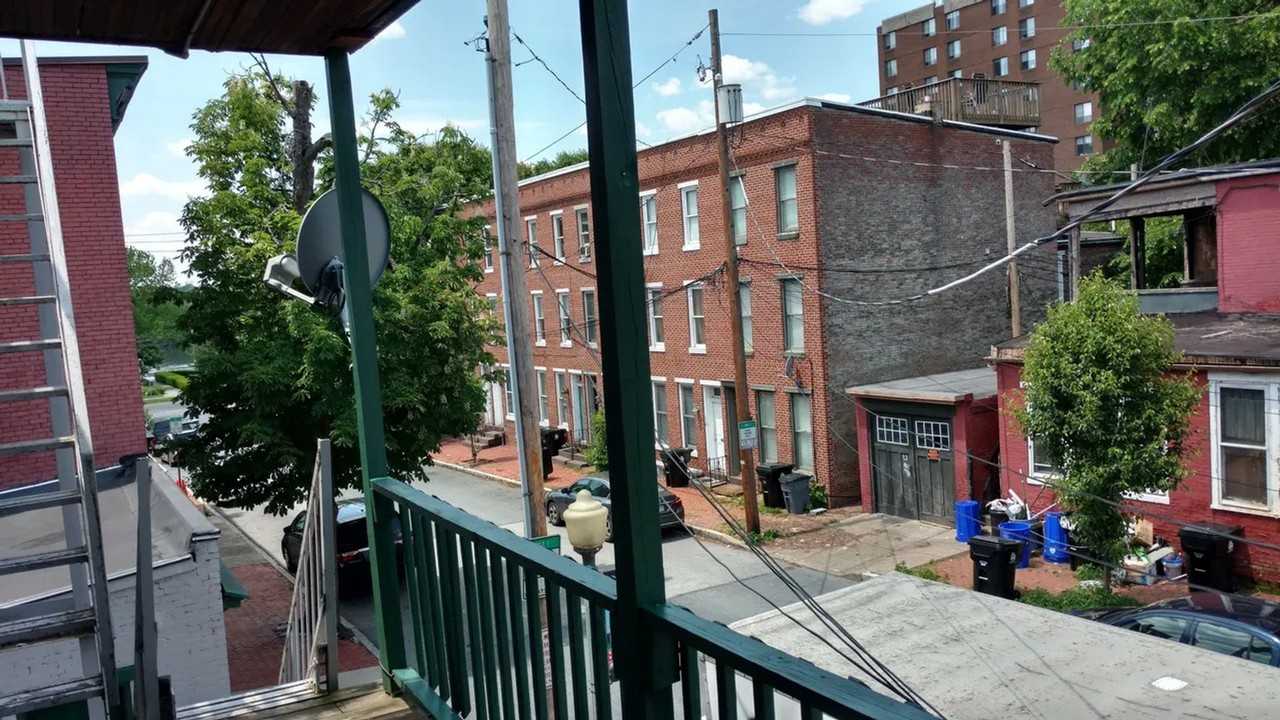 1122 N 2nd St #3 - Photo 2 of 13