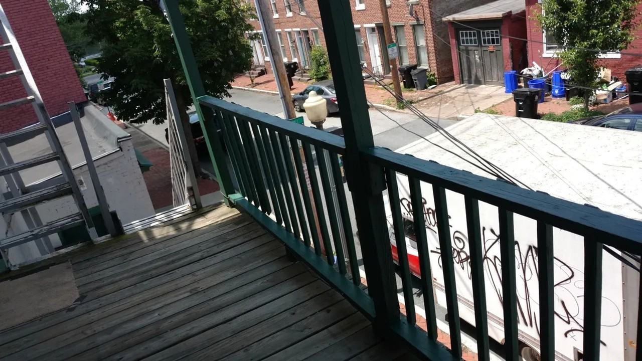 1122 N 2nd St #3 - Photo 3 of 13