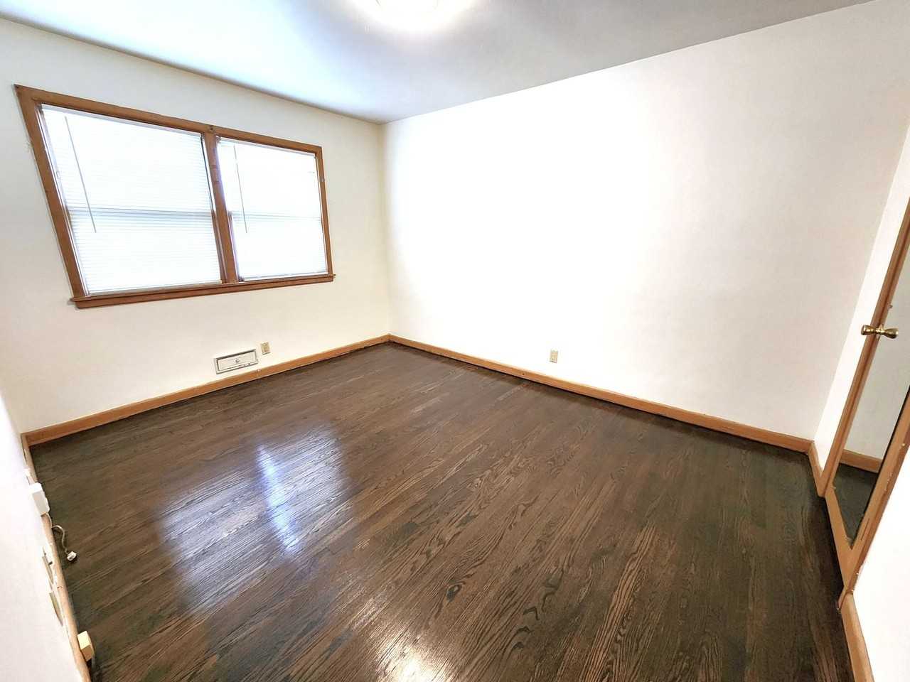 4278 N 84th St - Photo 4 of 8