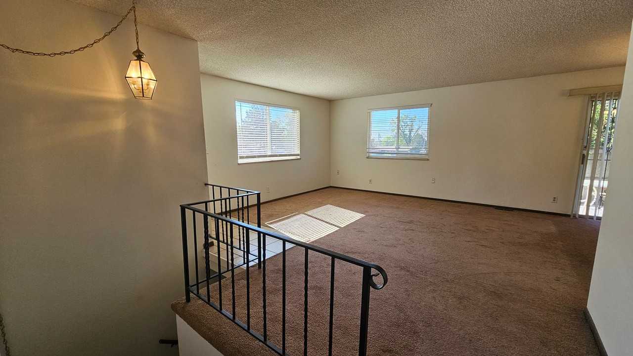 9783 Croke Dr - Photo 3 of 13