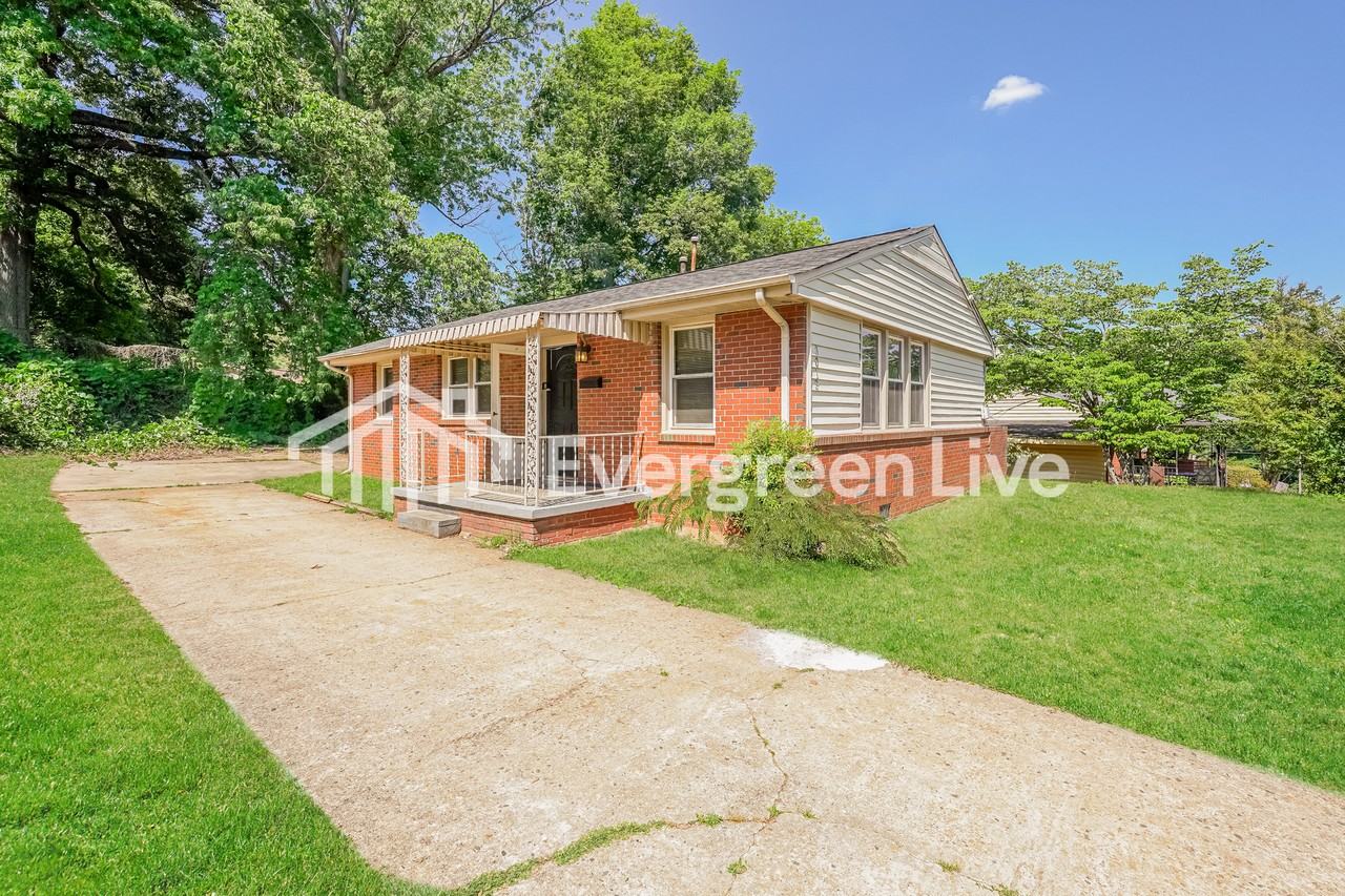 3013 Fondly Rd - Photo 2 of 15