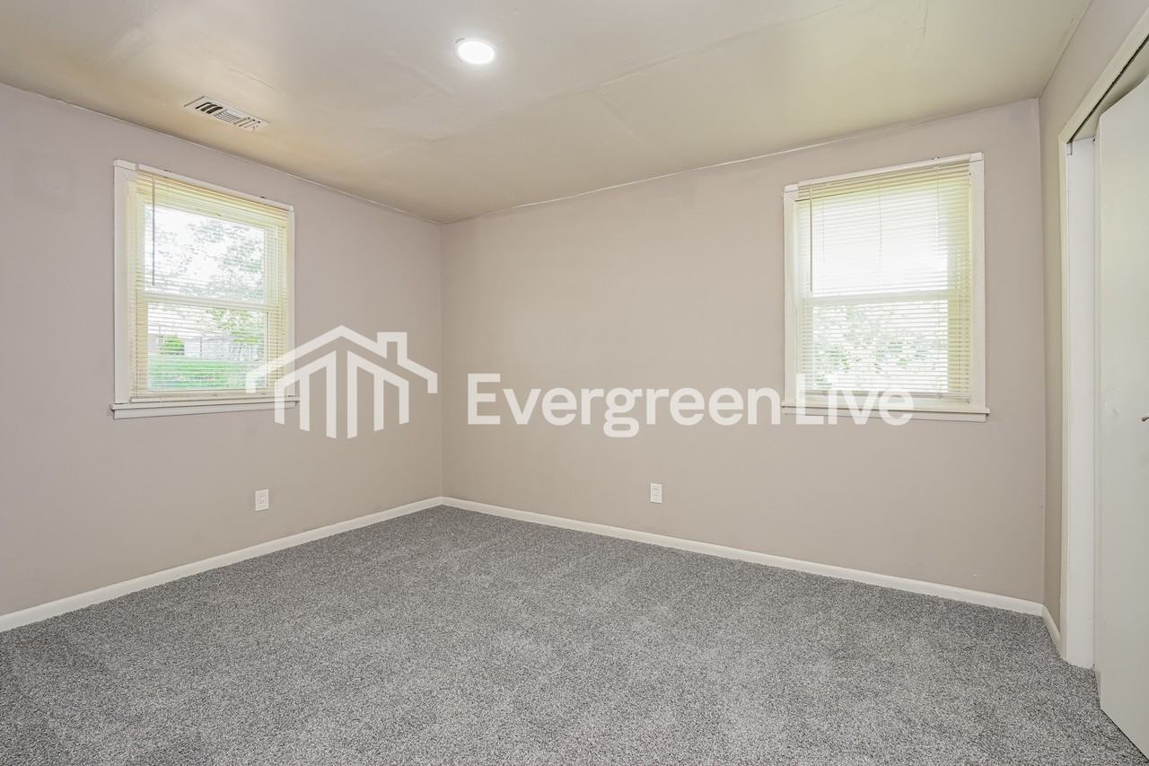 3013 Fondly Rd - Photo 7 of 15
