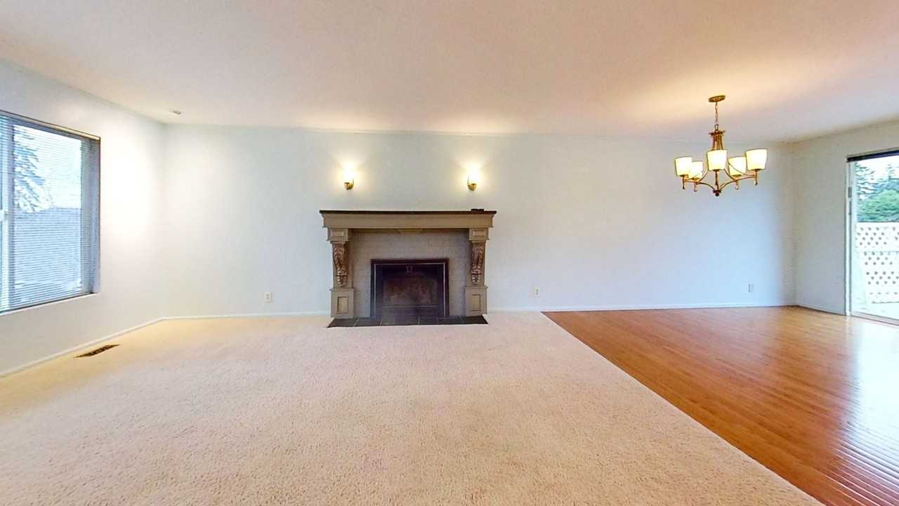 2820 E Crestline Dr - Photo 7 of 37