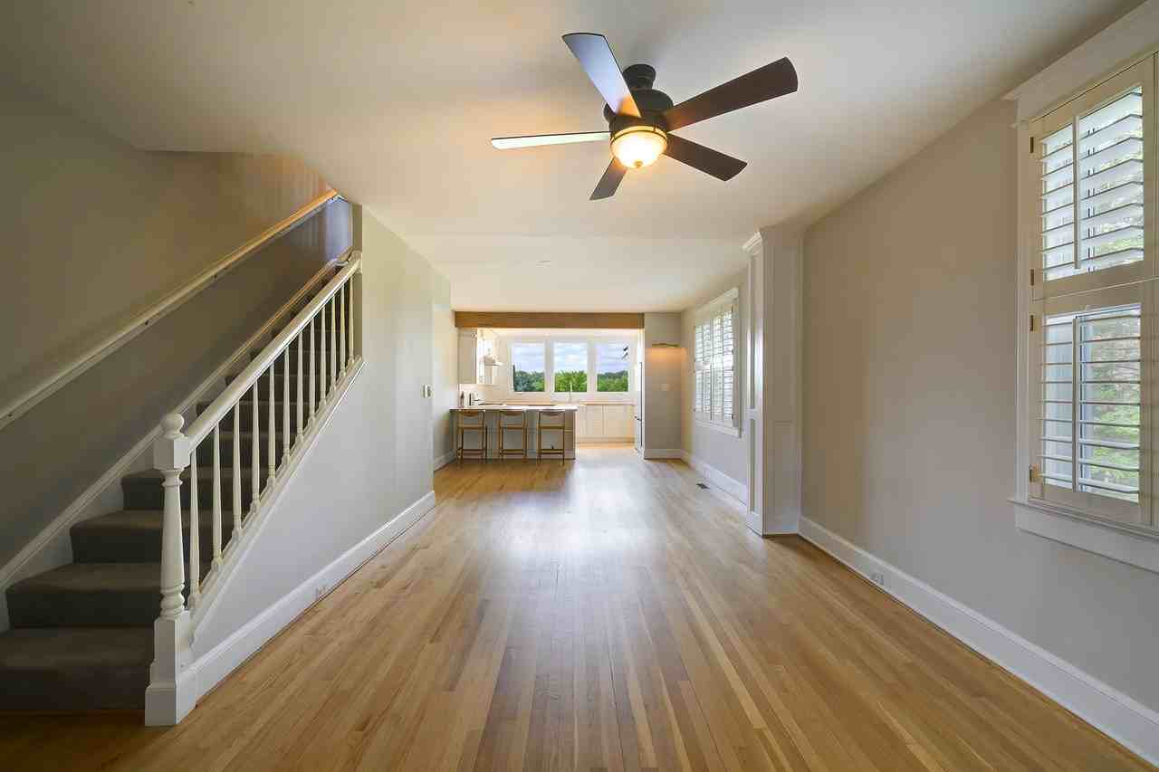 5188 Fulton St Nw - Photo 3 of 44