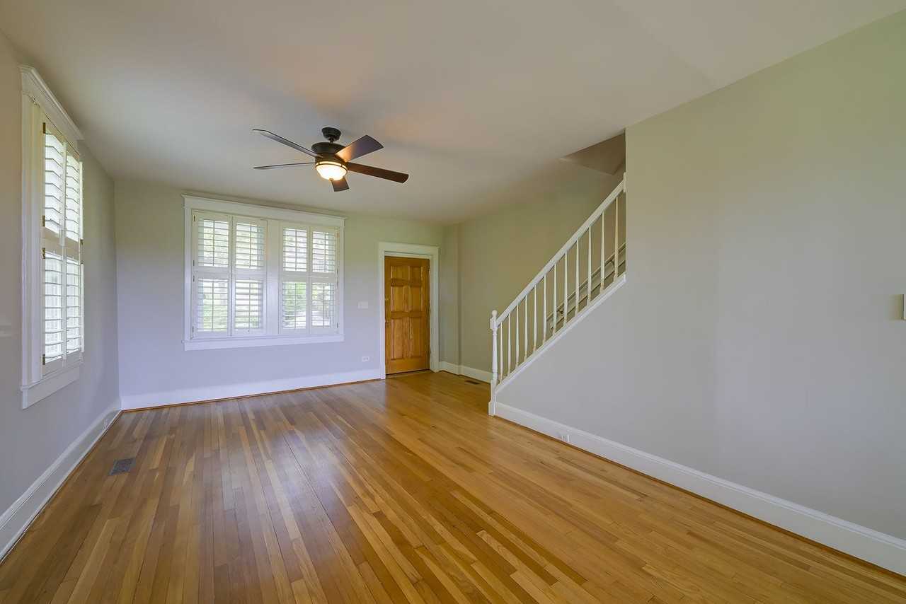 5188 Fulton St Nw - Photo 4 of 44
