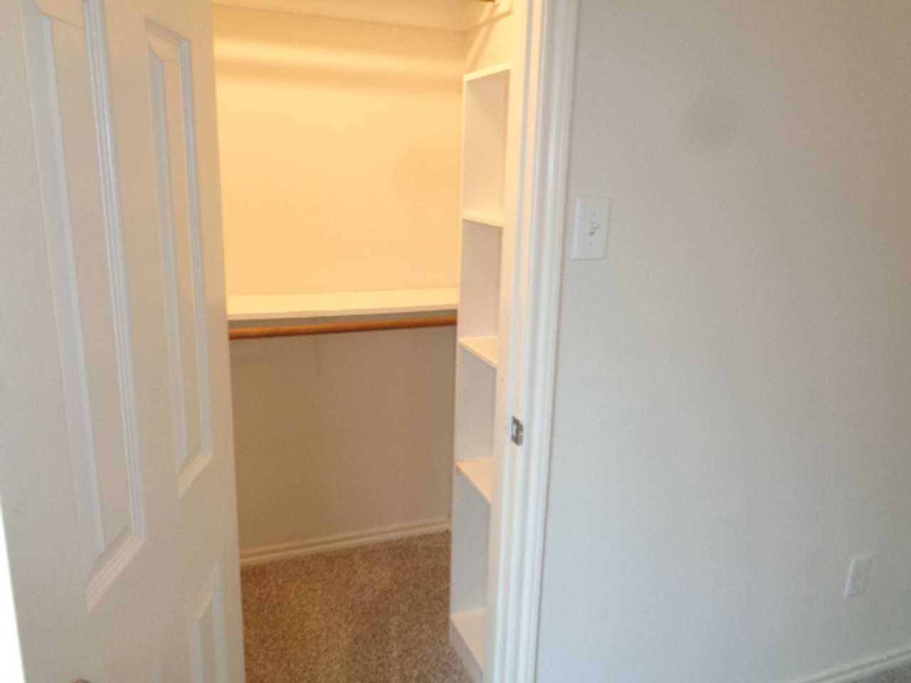 17111 Oakwood Chase Dr - Photo 7 of 28