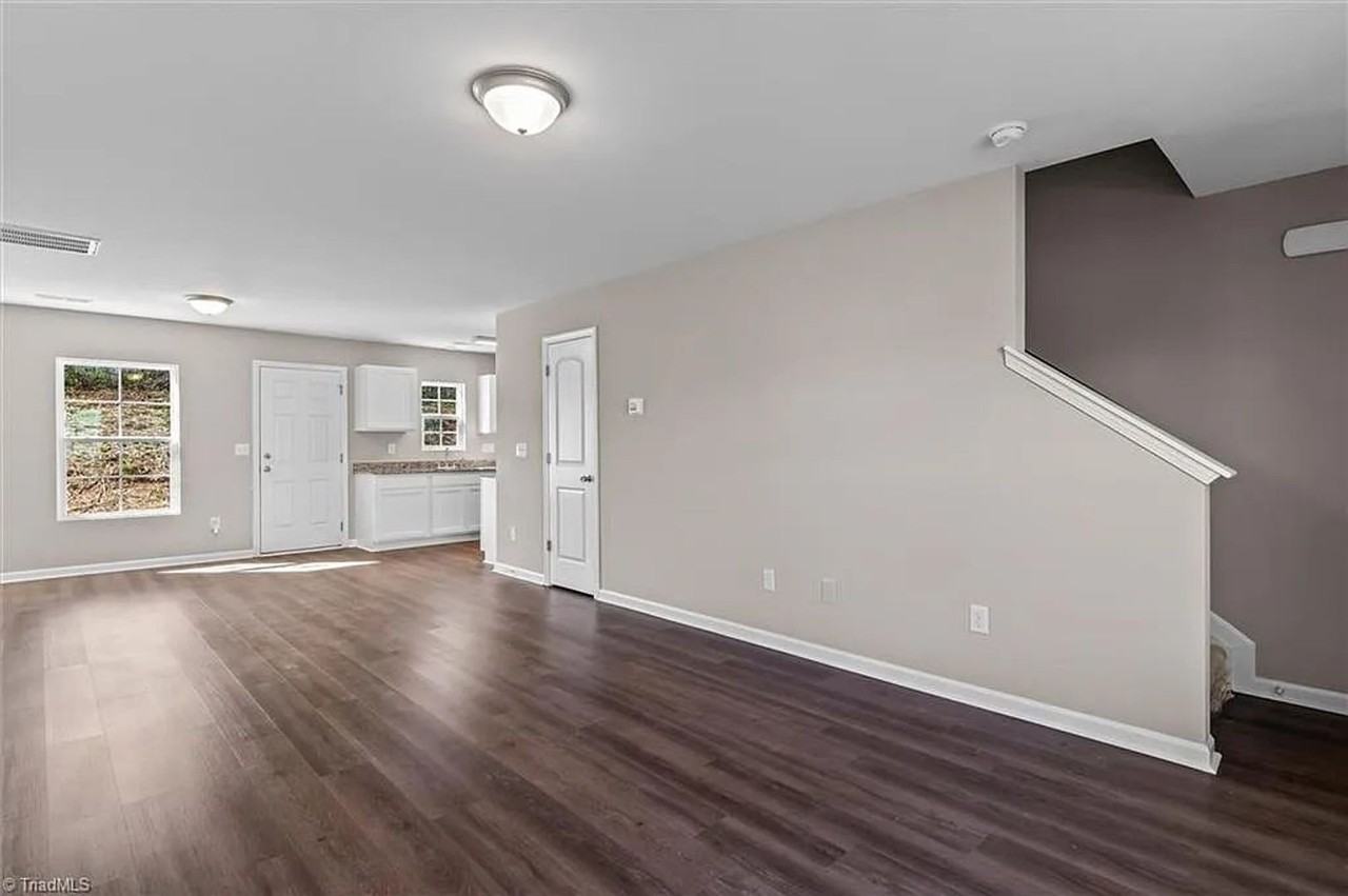 109 Lemon Ln - Photo 6 of 22