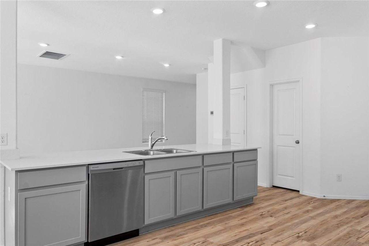 19148 Cicerone Ct - Photo 3 of 14