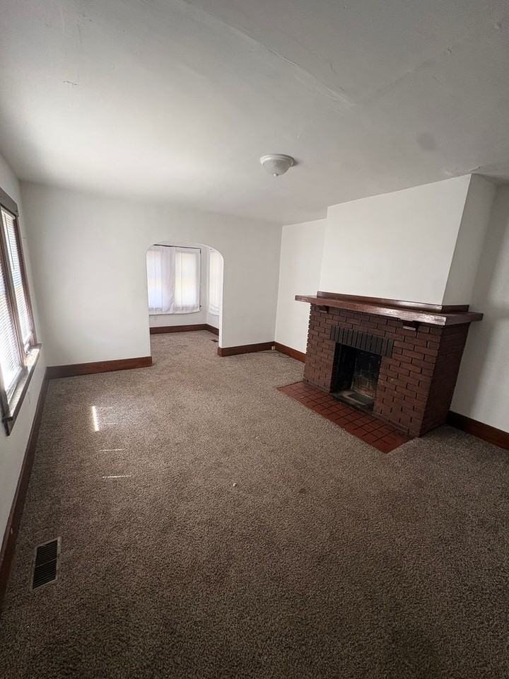 135 S 23rd St - Photo 2 of 12