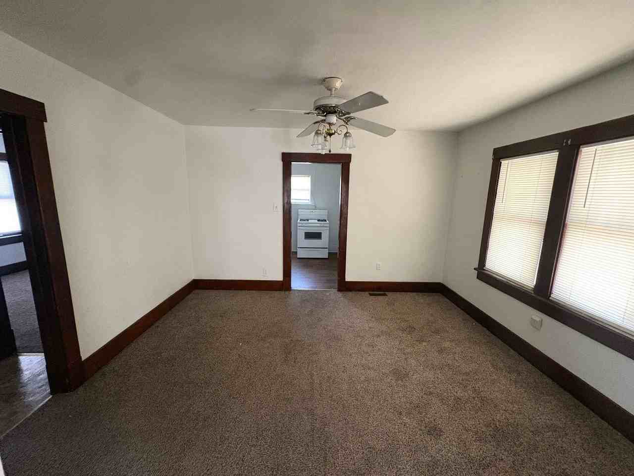 135 S 23rd St - Photo 6 of 12