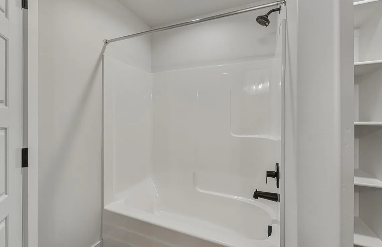 4543 W Watchmen Way - Photo 5 of 22