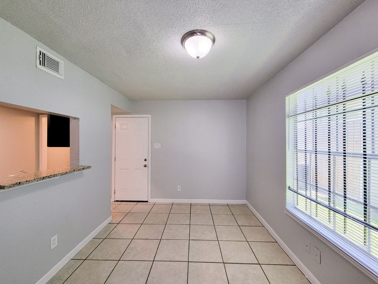 12330 Ormandy St - Photo 7 of 23
