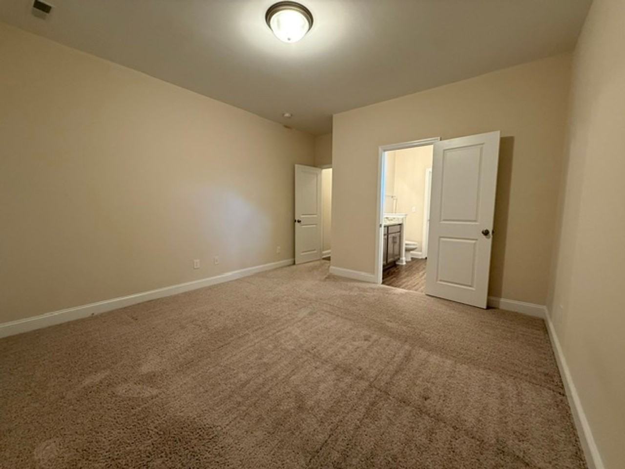 137 Hazel Pine Trl - Photo 5 of 19