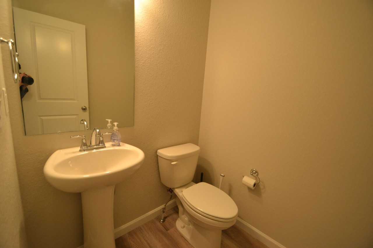 8719 Shady Ridge Grv - Photo 7 of 18