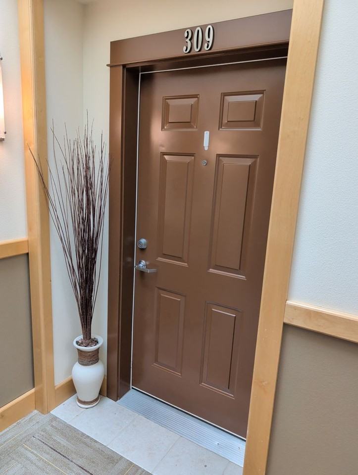 1416 Lindsay Loop #309 - Photo 2 of 19