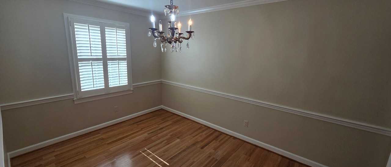 2632 Grosvenor Pl - Photo 5 of 28
