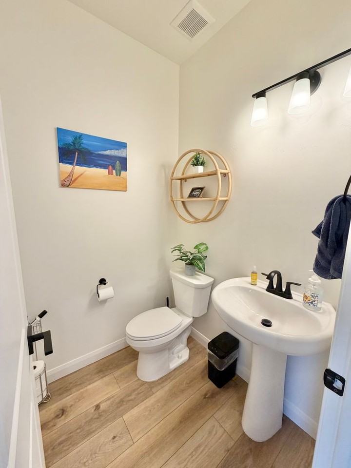 1436 E White Hollow Ln - Photo 5 of 35